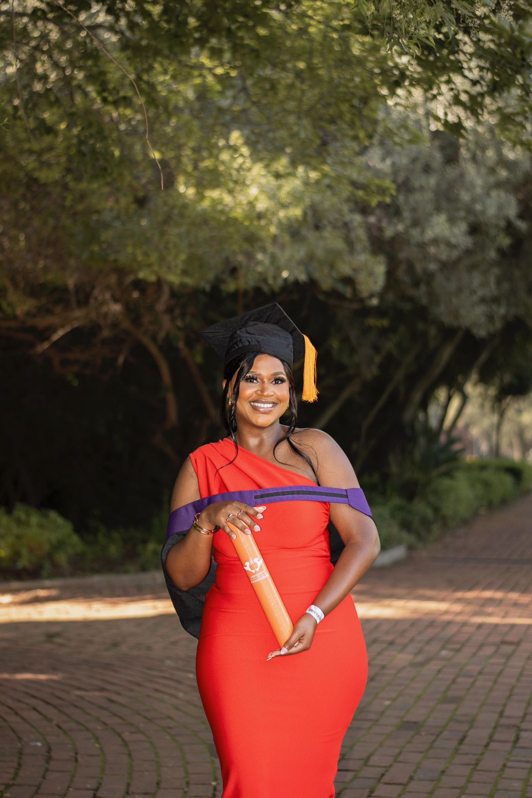 Glam Attire - Graduation Attire Rental & Sales